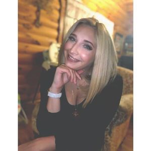 Meet your Posher, Madison